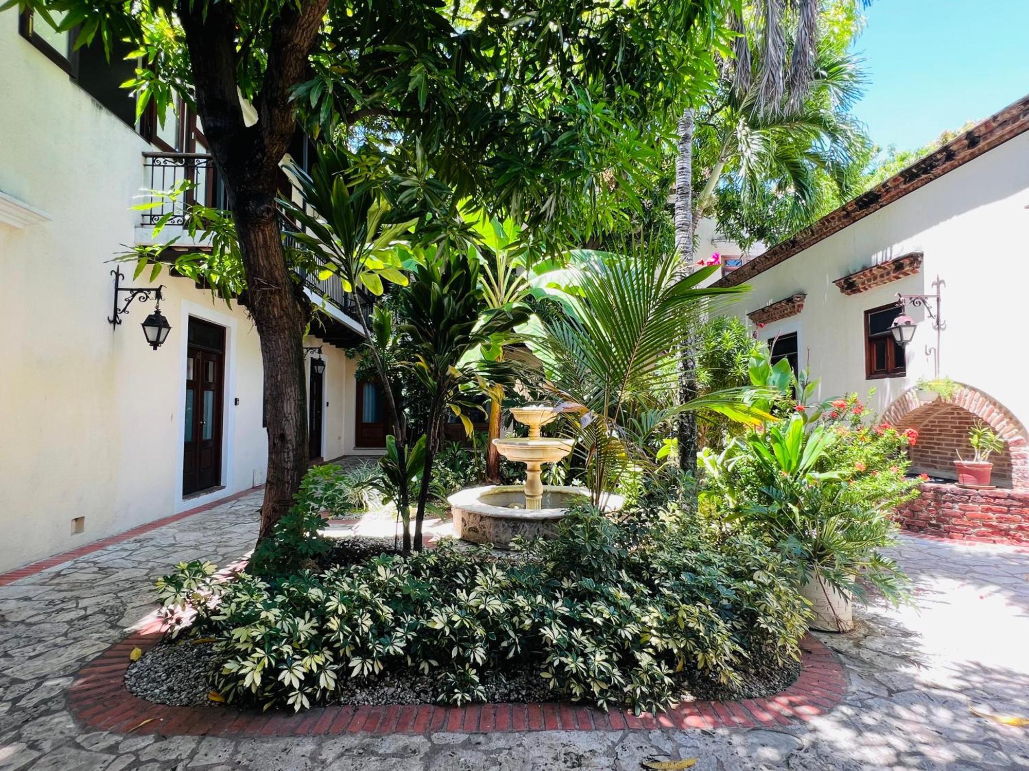 Paseo Colonial - Sanctuary #2 Aparthotel Santo Domingo Exterior photo